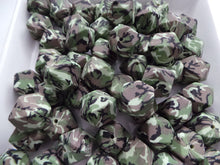 Load image into Gallery viewer, 17mm Hexagon Camouflage Silicone Beads (Pack of 5)
